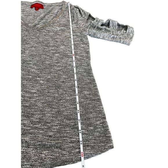 JENNIFER LOPEZ Shirt Womens Size Small Gray Rhinestone V-Neck size Small - Picture 8 of 9